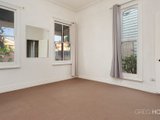 https://images.listonce.com.au/custom/160x/listings/14-16-morris-street-south-melbourne-vic-3205/090/01090090_img_03.jpg?Ku4R6y8ogIw