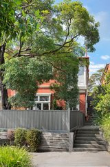 https://images.listonce.com.au/custom/160x/listings/14-6-dobson-street-south-yarra-vic-3141/446/00166446_img_05.jpg?zRuAnVbNOMI