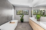 https://images.listonce.com.au/custom/160x/listings/14-aintree-road-glen-iris-vic-3146/039/01767039_img_10.jpg?LaZAstyrj7Q