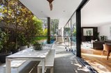 https://images.listonce.com.au/custom/160x/listings/14-aintree-road-glen-iris-vic-3146/039/01767039_img_15.jpg?FNeeSBEytRo