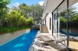 https://images.listonce.com.au/custom/160x/listings/14-aintree-road-glen-iris-vic-3146/039/01767039_img_16.jpg?3jqddafpEFo