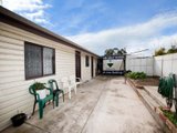 https://images.listonce.com.au/custom/160x/listings/14-alexander-street-seddon-vic-3011/830/01202830_img_11.jpg?25YAPPx0slA