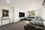 https://images.listonce.com.au/custom/160x/listings/14-alford-avenue-mooroolbark-vic-3138/005/01912005_img_05.jpg?M1YTEd4hLiE
