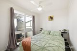 https://images.listonce.com.au/custom/160x/listings/14-alford-avenue-mooroolbark-vic-3138/005/01912005_img_10.jpg?AakkRV9i6-Q