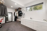 https://images.listonce.com.au/custom/160x/listings/14-alford-avenue-mooroolbark-vic-3138/327/01692327_img_06.jpg?X99e02X_se0