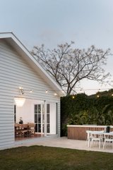 https://images.listonce.com.au/custom/160x/listings/14-alfred-street-preston-vic-3072/338/01292338_img_14.jpg?f7EZEZrK7WE