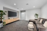 https://images.listonce.com.au/custom/160x/listings/14-alfreda-avenue-bulleen-vic-3105/015/01640015_img_07.jpg?XwJBd1sUH1k