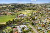 https://images.listonce.com.au/custom/160x/listings/14-anslow-street-woodend-vic-3442/177/01397177_img_15.jpg?KuD6cWL4XRQ