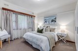 https://images.listonce.com.au/custom/160x/listings/14-arnott-street-mont-albert-north-vic-3129/315/01537315_img_08.jpg?8XU9zpKHxaU