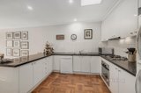 https://images.listonce.com.au/custom/160x/listings/14-arthur-street-malvern-vic-3144/420/01330420_img_04.jpg?3Icf1_O8Tsc