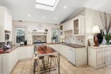 https://images.listonce.com.au/custom/160x/listings/14-atkinson-street-bentleigh-vic-3204/559/00641559_img_04.jpg?DPeTmb_i6t0