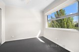 https://images.listonce.com.au/custom/160x/listings/14-balanada-close-alfredton-vic-3350/523/01727523_img_05.jpg?EPKkECGCLfw