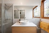 https://images.listonce.com.au/custom/160x/listings/14-bella-vista-way-lilydale-vic-3140/172/01683172_img_12.jpg?LkiTfYNNGIk
