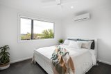 https://images.listonce.com.au/custom/160x/listings/14-berwick-street-lilydale-vic-3140/218/01584218_img_07.jpg?5_3aIXU3GDQ