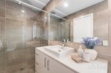 https://images.listonce.com.au/custom/160x/listings/14-betty-court-mount-waverley-vic-3149/619/01985619_img_08.jpg?rqWlo7kgdOo