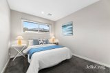 https://images.listonce.com.au/custom/160x/listings/14-betty-court-mount-waverley-vic-3149/619/01985619_img_11.jpg?BQzjOzny5ms