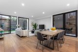 https://images.listonce.com.au/custom/160x/listings/14-bevis-street-bentleigh-east-vic-3165/989/01514989_img_02.jpg?fFjJMhZzxgE