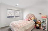 https://images.listonce.com.au/custom/160x/listings/14-bingley-avenue-notting-hill-vic-3168/909/01596909_img_08.jpg?K-NJ05cGnSA