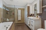 https://images.listonce.com.au/custom/160x/listings/14-blanche-drive-vermont-vic-3133/468/01703468_img_09.jpg?y0-spz6S2ZI
