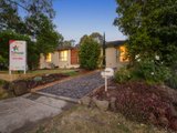 https://images.listonce.com.au/custom/160x/listings/14-blueberry-road-mooroolbark-vic-3138/029/01524029_img_02.jpg?FTd8ENTVwwk