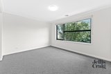 https://images.listonce.com.au/custom/160x/listings/14-brunton-crescent-mulgrave-vic-3170/763/01679763_img_05.jpg?9aTcUN6YSQA