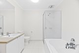 https://images.listonce.com.au/custom/160x/listings/14-brunton-crescent-mulgrave-vic-3170/763/01679763_img_06.jpg?1mf-MUSDOz0