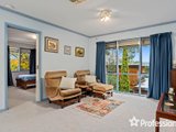 https://images.listonce.com.au/custom/160x/listings/14-bulga-street-mooroolbark-vic-3138/981/01524981_img_09.jpg?uCKls0msGfI