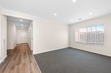 https://images.listonce.com.au/custom/160x/listings/14-buniya-street-bonshaw-vic-3352/909/01956909_img_02.jpg?aB7OMzSxk_k