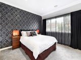 https://images.listonce.com.au/custom/160x/listings/14-byron-street-box-hill-south-vic-3128/066/01685066_img_08.jpg?UHaqBNqIK-I