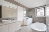 https://images.listonce.com.au/custom/160x/listings/14-carson-street-kew-vic-3101/327/01811327_img_15.jpg?PoIgGvYWsjI