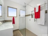 https://images.listonce.com.au/custom/160x/listings/14-chambers-road-altona-north-vic-3025/386/01203386_img_06.jpg?ysbZuUCPdKE