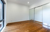 https://images.listonce.com.au/custom/160x/listings/14-chivalry-avenue-glen-waverley-vic-3150/060/01597060_img_09.jpg?HZJc9EUOLzY