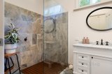 https://images.listonce.com.au/custom/160x/listings/14-church-street-maldon-vic-3463/556/01896556_img_09.jpg?Bw7YQDmk8n8