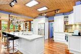 https://images.listonce.com.au/custom/160x/listings/14-clapham-street-balwyn-vic-3103/038/01685038_img_04.jpg?2VU5Vzx_Mgg