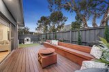 https://images.listonce.com.au/custom/160x/listings/14-clarence-street-bentleigh-east-vic-3165/161/01825161_img_13.jpg?ws_qwLVWCXQ