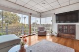https://images.listonce.com.au/custom/160x/listings/14-cleve-road-pascoe-vale-south-vic-3044/957/01718957_img_04.jpg?GDIDAnd_1qE