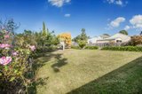 https://images.listonce.com.au/custom/160x/listings/14-clowes-street-tylden-vic-3444/019/01898019_img_05.jpg?TAXwV6_KY5k