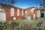 https://images.listonce.com.au/custom/160x/listings/14-condah-court-ashwood-vic-3147/203/01855203_img_10.jpg?ULjp2QdN9q4