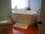 https://images.listonce.com.au/custom/160x/listings/14-cornish-avenue-belmont-vic-3216/242/01699242_img_04.jpg?zx3Z5oEgYcY