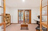 https://images.listonce.com.au/custom/160x/listings/14-croydon-hills-drive-croydon-hills-vic-3136/133/01780133_img_09.jpg?NaOYlhkDg00