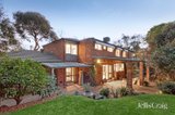 https://images.listonce.com.au/custom/160x/listings/14-croydon-hills-drive-croydon-hills-vic-3136/133/01780133_img_17.jpg?rfWSYgPYwyo