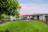 https://images.listonce.com.au/custom/160x/listings/14-curlew-crescent-norlane-vic-3214/734/01698734_img_08.jpg?EPj-SpX1tN0