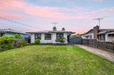 https://images.listonce.com.au/custom/160x/listings/14-curlew-crescent-norlane-vic-3214/734/01698734_img_09.jpg?uxvKMu_tN0Y