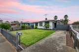 https://images.listonce.com.au/custom/160x/listings/14-curlew-crescent-norlane-vic-3214/734/01698734_img_10.jpg?aaWo0ax-kmk