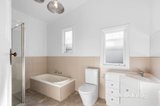 https://images.listonce.com.au/custom/160x/listings/14-davison-st-richmond-vic-3121/458/01685458_img_09.jpg?j33mSN1LxBY
