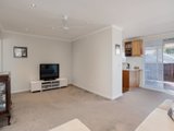 https://images.listonce.com.au/custom/160x/listings/14-daymar-drive-mooroolbark-vic-3138/279/01524279_img_06.jpg?6JidRRGoZMs