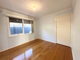 https://images.listonce.com.au/custom/160x/listings/14-dianne-street-bundoora-vic-3083/918/01678918_img_13.jpg?wG5k8D4yYFE