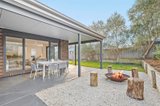 https://images.listonce.com.au/custom/160x/listings/14-dorothy-crescent-mornington-vic-3931/433/01557433_img_10.jpg?R4orDKNKhNs