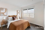 https://images.listonce.com.au/custom/160x/listings/14-doubell-court-mill-park-vic-3082/454/01911454_img_15.jpg?fYnKqjgl5OI
