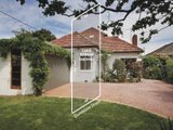 https://images.listonce.com.au/custom/160x/listings/14-dumblane-street-balwyn-north-vic-3104/230/01685230_img_01.jpg?sc6asnppPjg